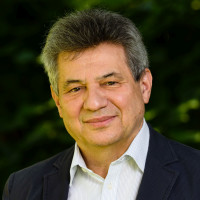 Dr. Serényi János